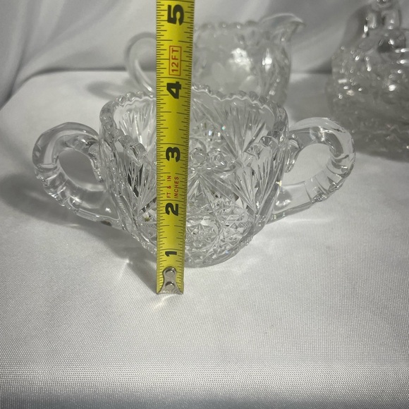 Antique American Brilliant Period Cut
Crystal Glass Sugar & Creamer Set
W/Dish - Picture 14 of 14